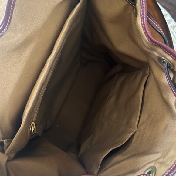 BACKPACK - Picture 2 of 4